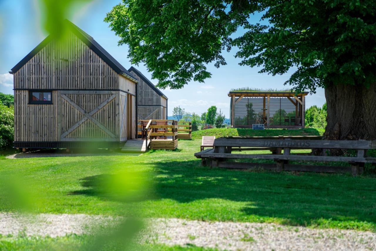 ホテル Horse Glamping Park Cirkovce エクステリア 写真