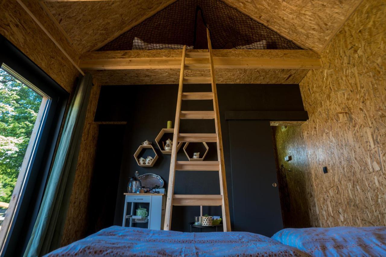 ホテル Horse Glamping Park Cirkovce エクステリア 写真