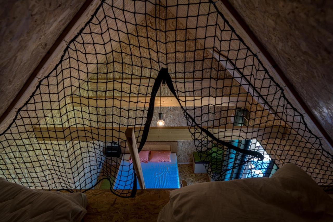 ホテル Horse Glamping Park Cirkovce エクステリア 写真